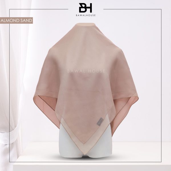 BackToBasic BH26 (Almond Sand)