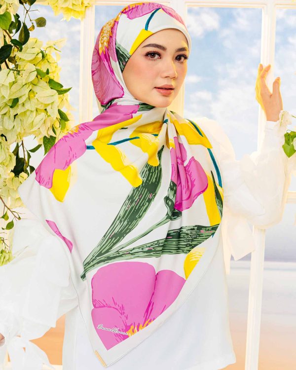 Satin Seloka Raya (Sophia White) BUY 1 FREE 1 - Image 2