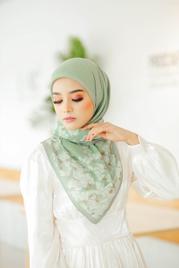 Camille (Teresa Leaf) BUY 1 FREE 1