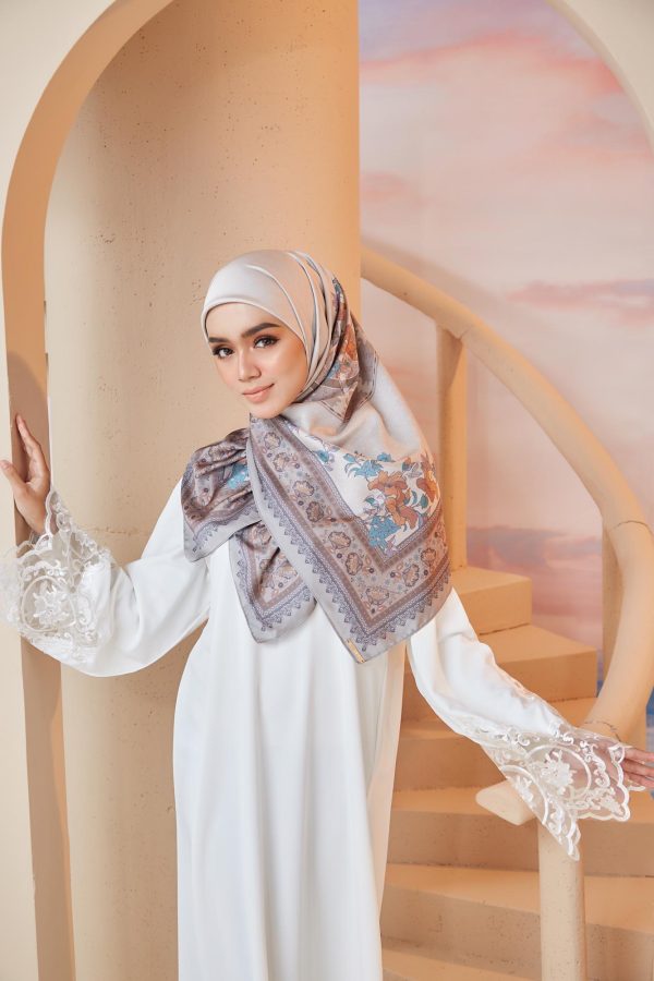 Qalbee (Khaleeda) BUY 1 FREE 1 - Image 4