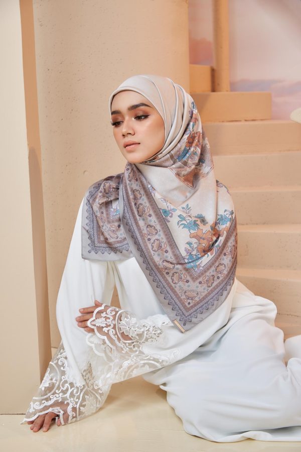 Qalbee (Khaleeda) BUY 1 FREE 1 - Image 3