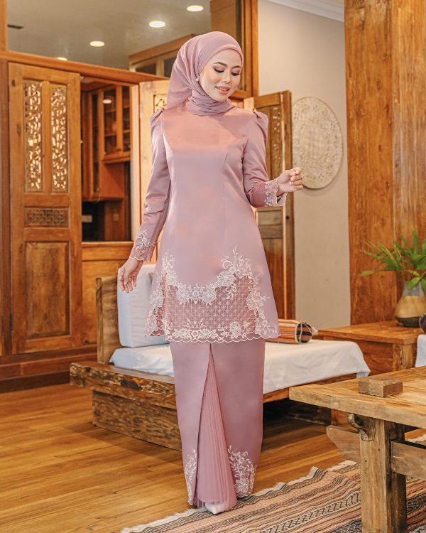 L07 Kurung Teeja (Rose Gold)