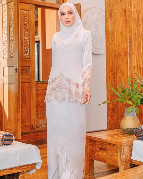 L11 Kurung Qalisha (White) - Image 2