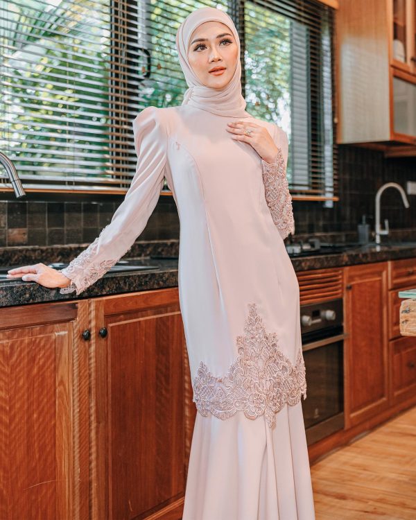 L02 Kurung Dahlia (Nude) - Image 2