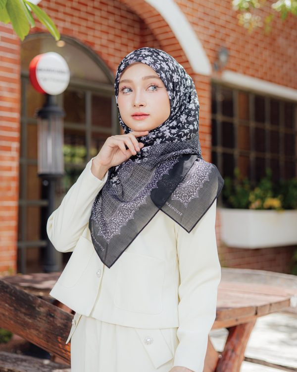 BH11 Dhea Cotton Voile (Clara) - Image 3