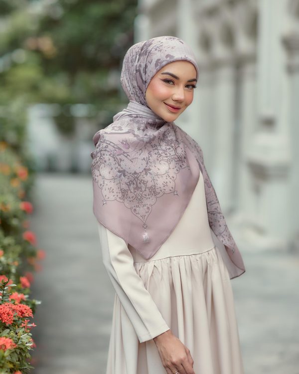 BH13 Calista (Brandy Rose) - Image 2