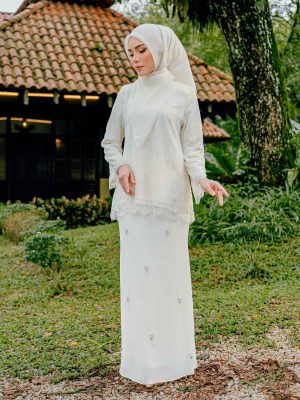 BH20 Kurung Suri (Cream White)