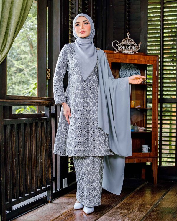 BH15 Kurung Ratna (Grey)