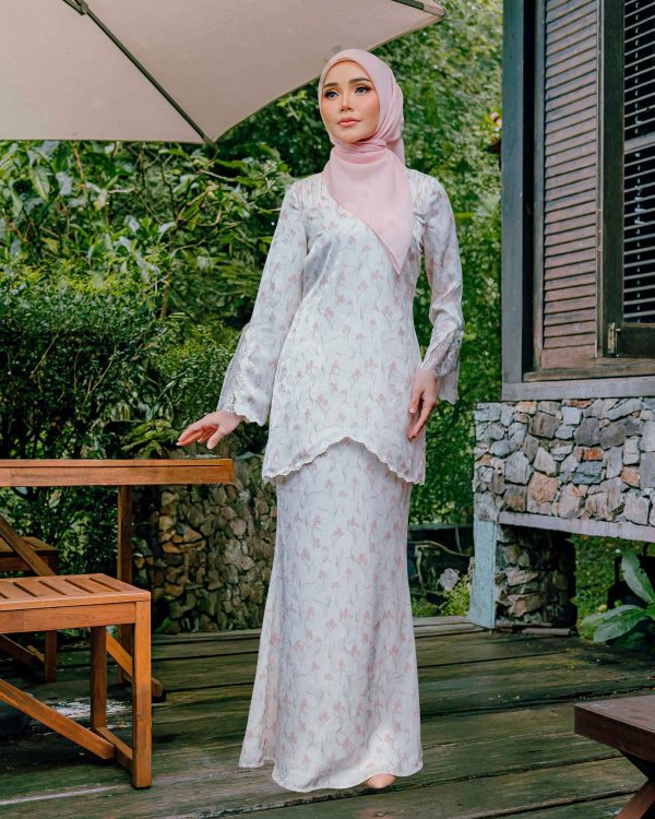 BH19 Kurung Sofea (Peach Pink)