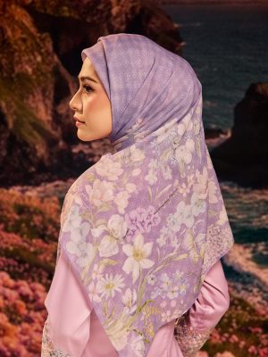 BH03 Fiore (Aster Lavender)