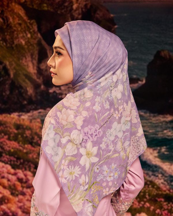 BH03 Fiore (Aster Lavender)