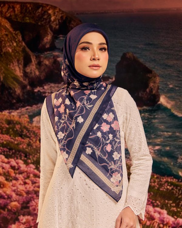 BH07 Evelyn (Indigo Blue) - Image 2