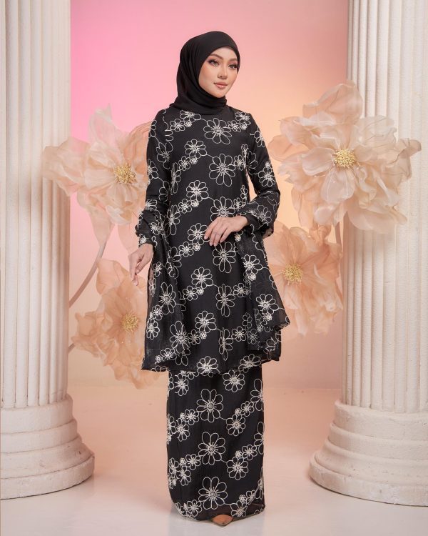 BH01 Kurung Laura ( Black )