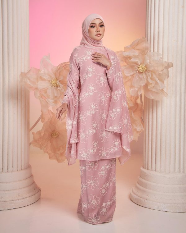 BH03 Kurung Laura ( Soft Pink )