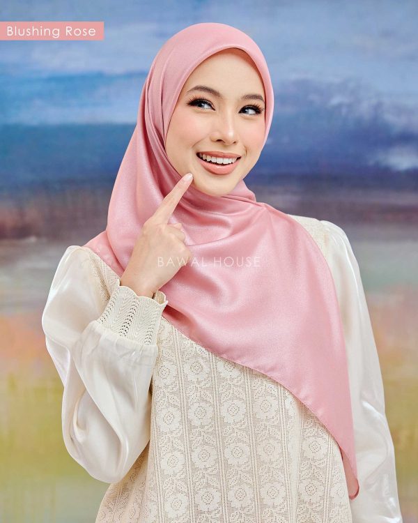 BH12 Bawal Arya (Blushing Rose)