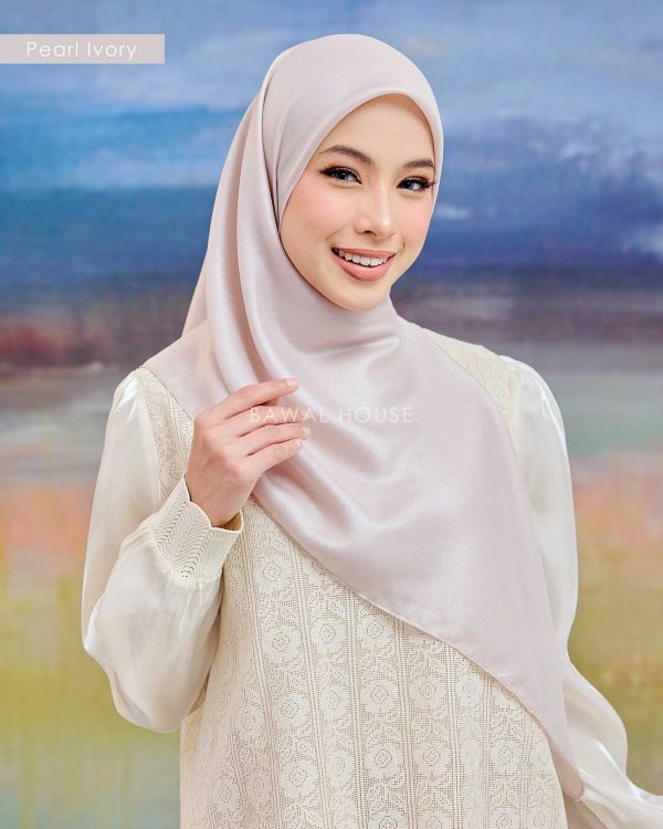 BH16 Bawal Arya (Pearl Ivory)