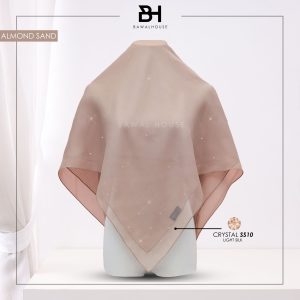 Delia Color BH26 (Almond Sand)