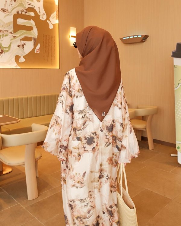 BH07 Emma Dress (Browny Beige) - Image 3