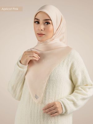 BH09 Darla (Apricot Pink)