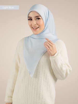 BH17 Darla (Light Blue)