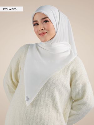 BH02 Darla (Ice White)